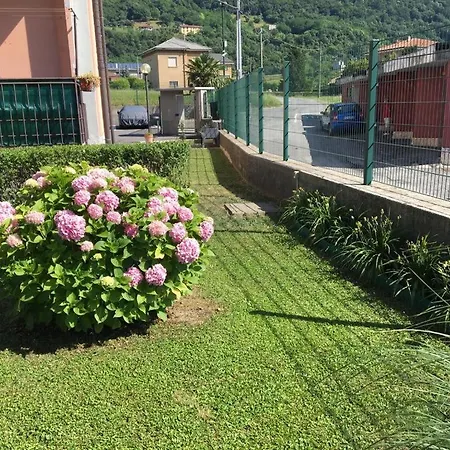 Big Family Bed & Breakfast 3*